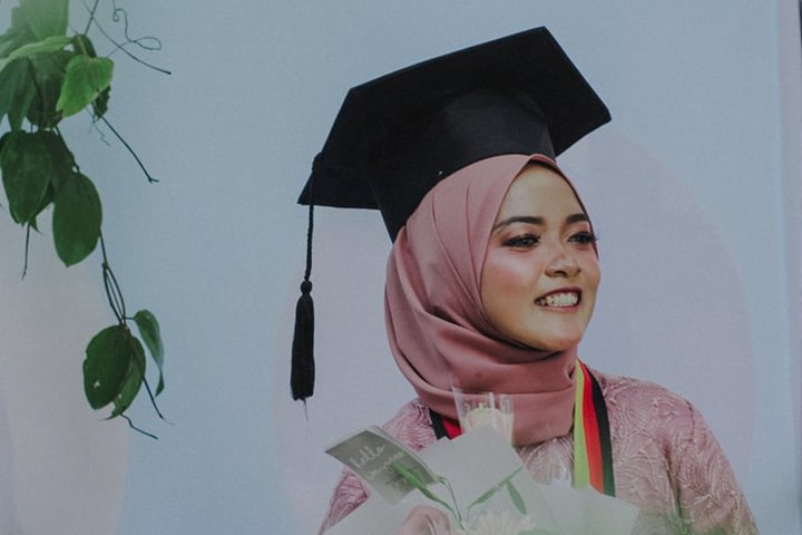 5 Alasan Kamu Perlu Selesaikan Kuliah Tepat Waktu!