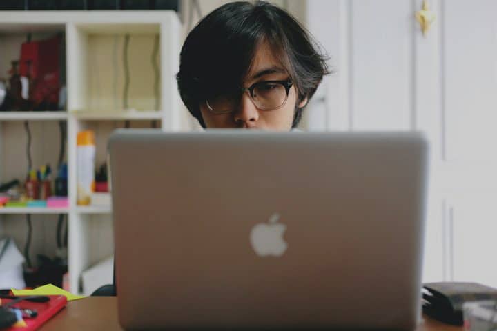 7 Cara Cerdas Lulus Kuliah Tepat Waktu bagi Mahasiswa