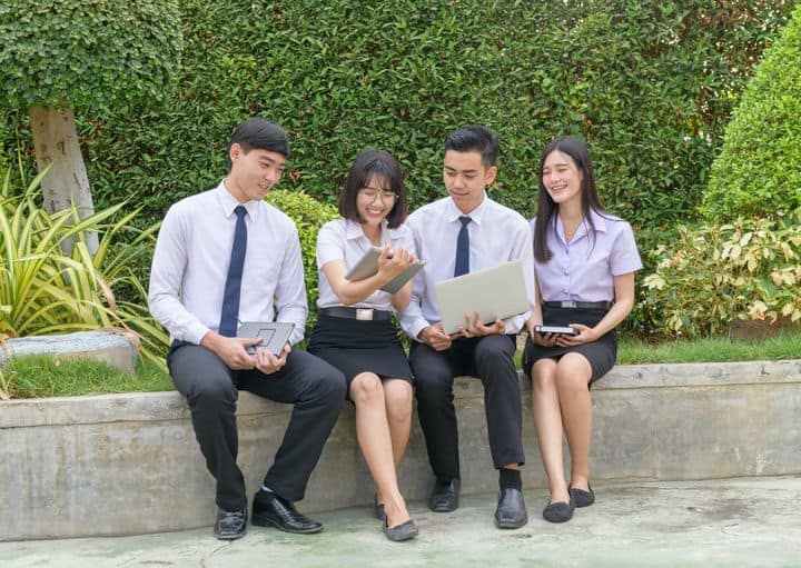 Ini Daftar Target Setelah Lulus SMA, Apa Target Kamu - blog 3