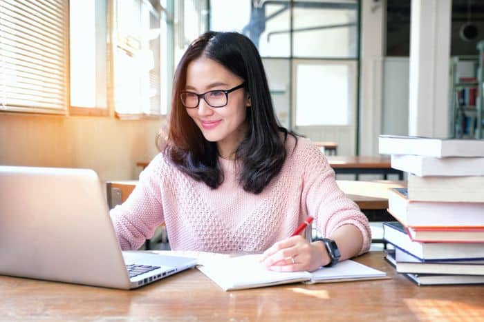 Jarang yang Tahu, Ini 7 Tips Agar Lolos Seleksi Beasiswa Online