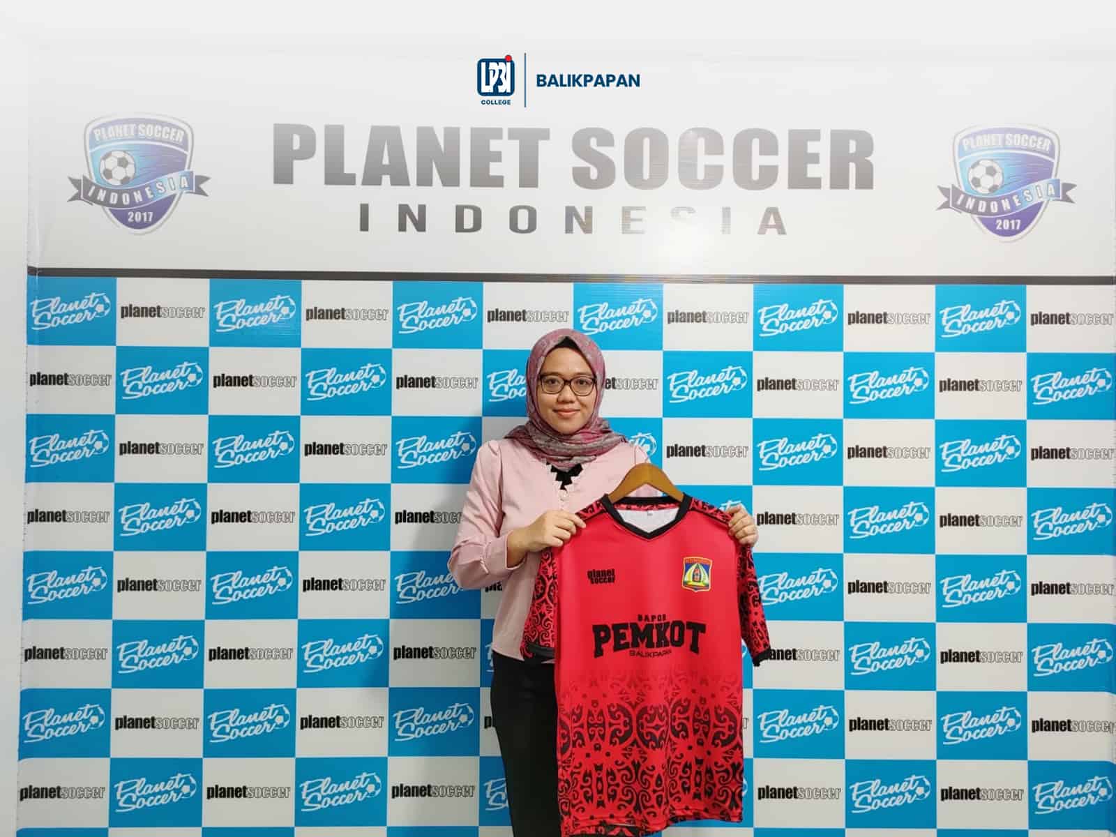 PLANET SOCCER